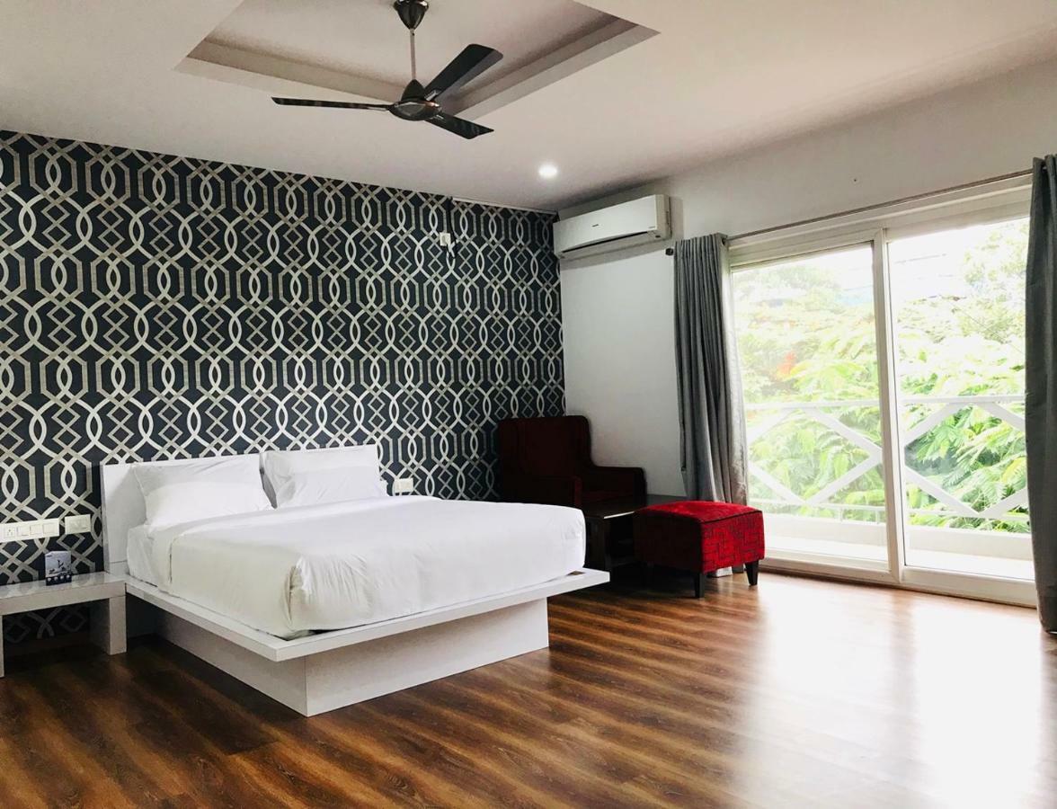 Aston Suites