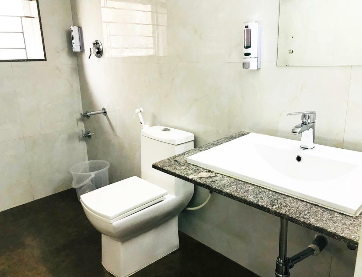 Hotel Aston Suites